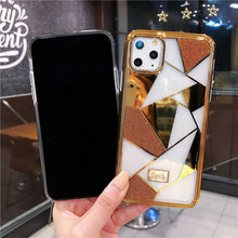 Laden Sie das Bild in den Galerie-Viewer, Luxuriöse Silikon-Handyhülle für das iPhone