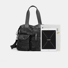 Laden Sie das Bild in den Galerie-Viewer, Damen Wasserdichte Reisetasche mit großem Fassungsvermögen