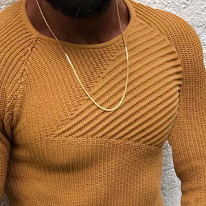 Schmal Geschnittener Pullover mit Rundhalsausschnitt