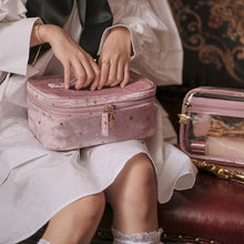 Laden Sie das Bild in den Galerie-Viewer, Kosmetiktasche aus Samt mit großem Fassungsvermögen+Waschtasche