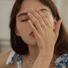 Laden Sie das Bild in den Galerie-Viewer, Rotierender Sonnenblume-Ring