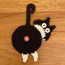 Laden Sie das Bild in den Galerie-Viewer, Süßer Katzenarsch Strickuntersetzer