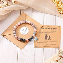 Laden Sie das Bild in den Galerie-Viewer, Rosafarbenes Armband mit herzförmigem Anhänger