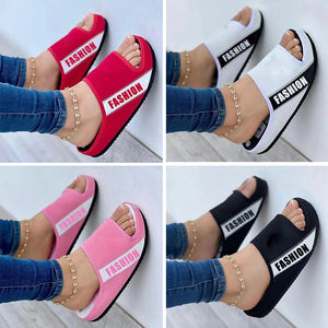 Damen flache Sandalen aus Stoff