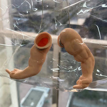 Laden Sie das Bild in den Galerie-Viewer, Lustiger 3D Hühnerarm