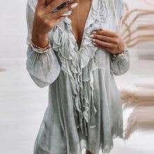 Laden Sie das Bild in den Galerie-Viewer, Einfarbiges Damenkleid aus Chiffon mit V-Ausschnitt