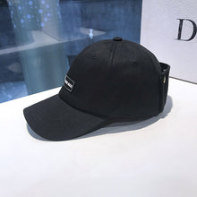 Laden Sie das Bild in den Galerie-Viewer, Personalisierte und modische Schirmmütze