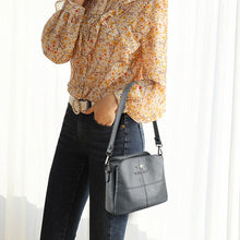 Laden Sie das Bild in den Galerie-Viewer, Leichte weiche Umhängetasche für Damen