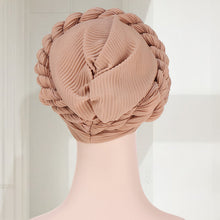 Laden Sie das Bild in den Galerie-Viewer, Weicher einfarbiger geflochtener Hut