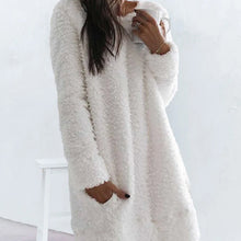 Laden Sie das Bild in den Galerie-Viewer, Einfarbiges, warmes Kleid mit Rundhalsausschnitt