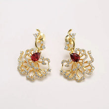 Laden Sie das Bild in den Galerie-Viewer, Goldrand Rubin Ohrstecker