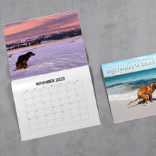 Laden Sie das Bild in den Galerie-Viewer, Lustiges Kalendergeschenk - Kackender Hundekalender