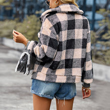 Laden Sie das Bild in den Galerie-Viewer, Karierter dicker Fleece-Mantel