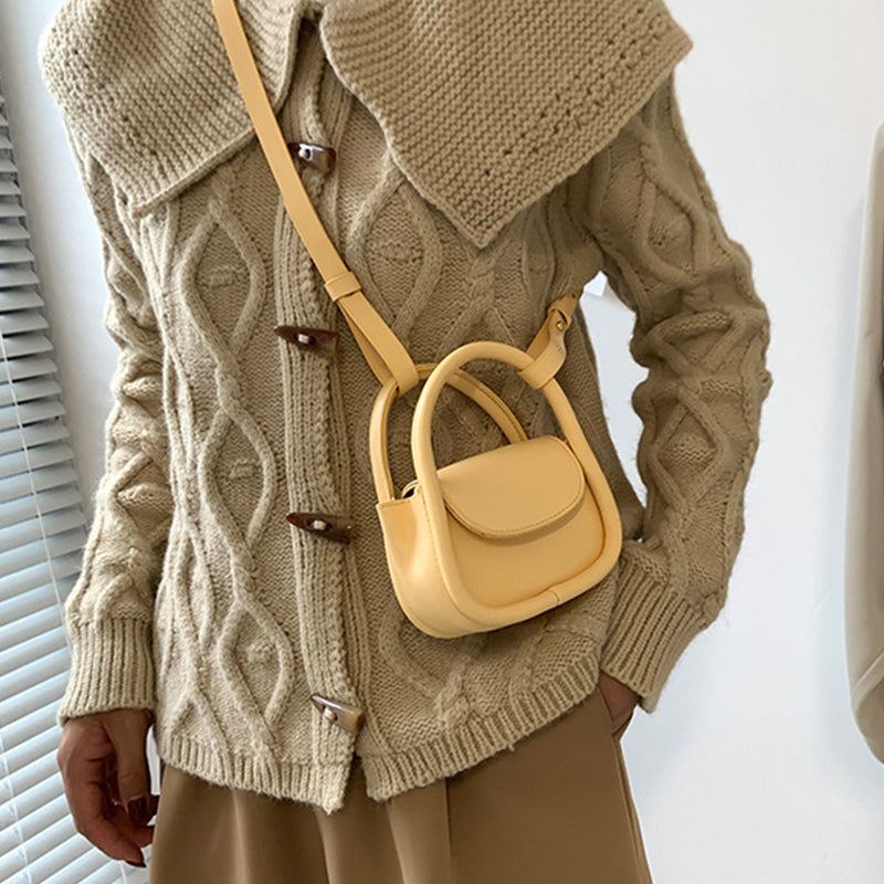 Mini-Kopfhörertasche aus einfarbigem Leder