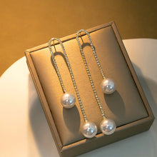 Laden Sie das Bild in den Galerie-Viewer, Elegante Diamant-Quastenperlenohrringe