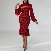 Laden Sie das Bild in den Galerie-Viewer, Zweiteiliges Leopardenkleid mit Rüschen