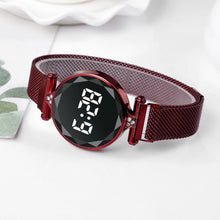 Laden Sie das Bild in den Galerie-Viewer, Uhr mit LED-Display und Touchscreen