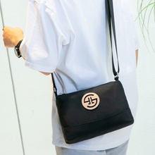 Laden Sie das Bild in den Galerie-Viewer, Damen leichte lässige Umhängetasche aus Nylon