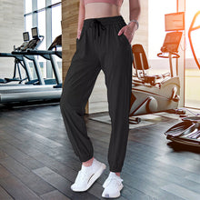 Laden Sie das Bild in den Galerie-Viewer, Einfarbige Jogginghose mit elastischem Bund