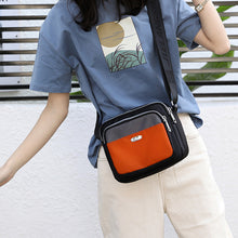 Laden Sie das Bild in den Galerie-Viewer, Kontrastierende lässige leichte wasserdichte Umhängetasche aus Nylon