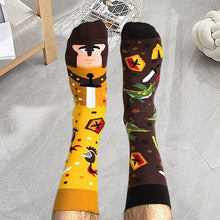 Laden Sie das Bild in den Galerie-Viewer, Interessanter Trend asymmetrische Socken
