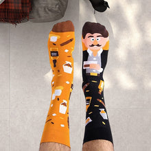 Laden Sie das Bild in den Galerie-Viewer, Interessanter Trend asymmetrische Socken