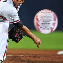 Laden Sie das Bild in den Galerie-Viewer, Hochelastischer Hohler Baseball