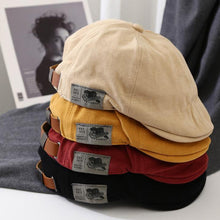 Laden Sie das Bild in den Galerie-Viewer, Modische Baskenmütze für Damen