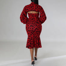 Laden Sie das Bild in den Galerie-Viewer, Zweiteiliges Leopardenkleid mit Rüschen