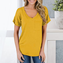Laden Sie das Bild in den Galerie-Viewer, Einfarbiges T-Shirt mit V-Ausschnitt und Tasche
