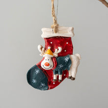 Laden Sie das Bild in den Galerie-Viewer, Dekorative Weihnachtsbaumanhänger aus Harz