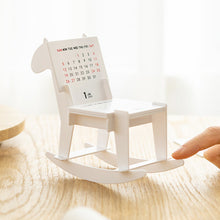 Laden Sie das Bild in den Galerie-Viewer, Kreative Holzpferd Tischkalender Baustein Spielzeug Dekoration