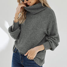 Laden Sie das Bild in den Galerie-Viewer, Einfarbiger Pullover mit Rollkragen und Knöpfen