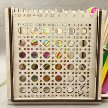 Laden Sie das Bild in den Galerie-Viewer, Alles in Einem Garnschüssel aus Holz - Multifunktionales Strickwerkzeug