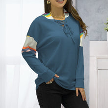 Laden Sie das Bild in den Galerie-Viewer, Langärmliges T-Shirt mit Schnürung und Kapuze