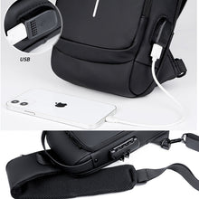 Laden Sie das Bild in den Galerie-Viewer, Lässige Multifunktionale Diebstahlsichere Brusttasche für Herren