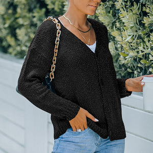 Strickjacke mit V-Ausschnitt