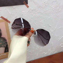 Laden Sie das Bild in den Galerie-Viewer, Randlose Sonnenbrille
