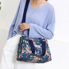 Laden Sie das Bild in den Galerie-Viewer, Schultertasche aus Nylon mit großem Fassungsvermögen