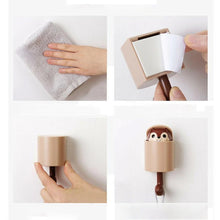 Laden Sie das Bild in den Galerie-Viewer, Magischer süßer Eichhörnchenhaken