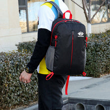 Laden Sie das Bild in den Galerie-Viewer, Faltbarer Rucksack