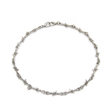 Laden Sie das Bild in den Galerie-Viewer, Dornen Halskette