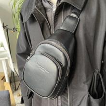 Laden Sie das Bild in den Galerie-Viewer, Rucksack Brusttasche für Frauen