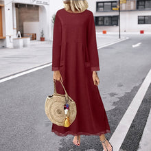 Laden Sie das Bild in den Galerie-Viewer, Spitzen-Fleece-Kleid