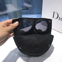 Laden Sie das Bild in den Galerie-Viewer, Personalisierte und modische Schirmmütze