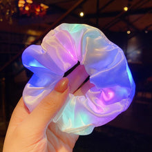 Laden Sie das Bild in den Galerie-Viewer, Led Scrunchy Haarband