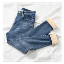 Laden Sie das Bild in den Galerie-Viewer, Verdickte Elastische Fleecejeans für Damen