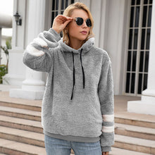 Laden Sie das Bild in den Galerie-Viewer, Lockerer Langärmliger Plüsch-Kapuzenpullover
