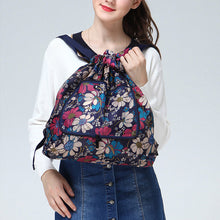 Laden Sie das Bild in den Galerie-Viewer, Faltbarer Bedruckter Nylonrucksack mit Kordelzug