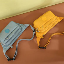 Laden Sie das Bild in den Galerie-Viewer, Leichte Gürteltasche mit mehreren Fächern und Reißverschluss